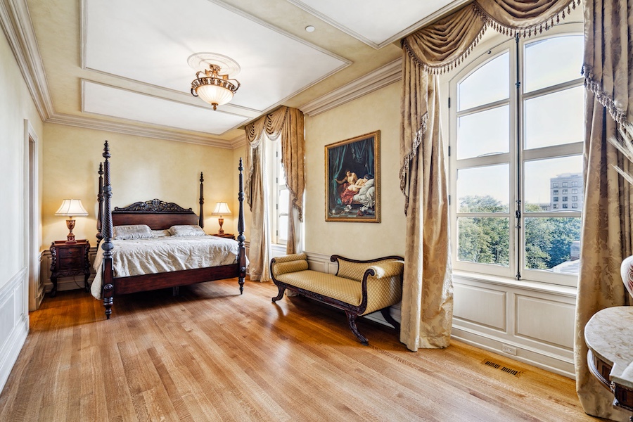 primary bedroom