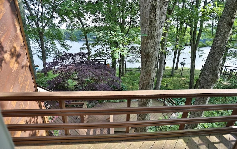 primary bedroom balcony