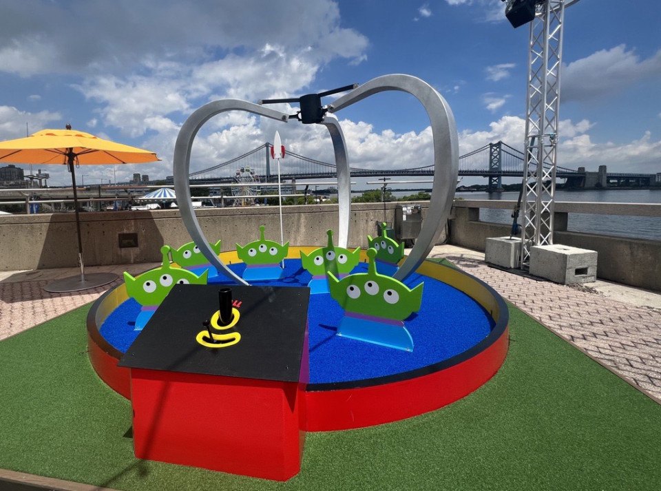 pixar putt